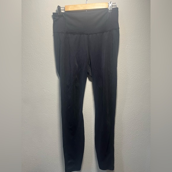 All in Motion Black High Waisted Leggings - Picture 1 of 3